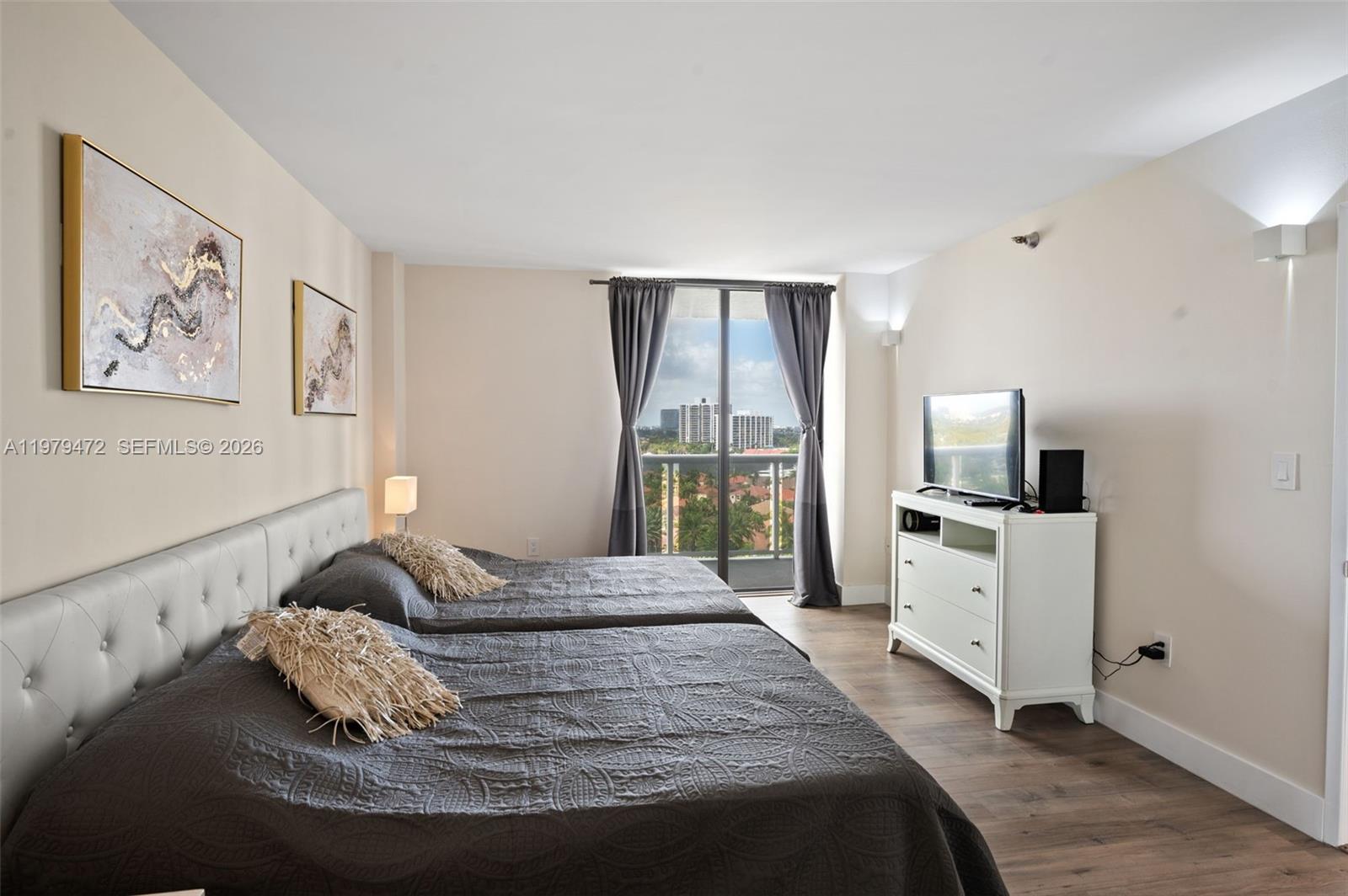 WATERVIEW CONDO - Residential