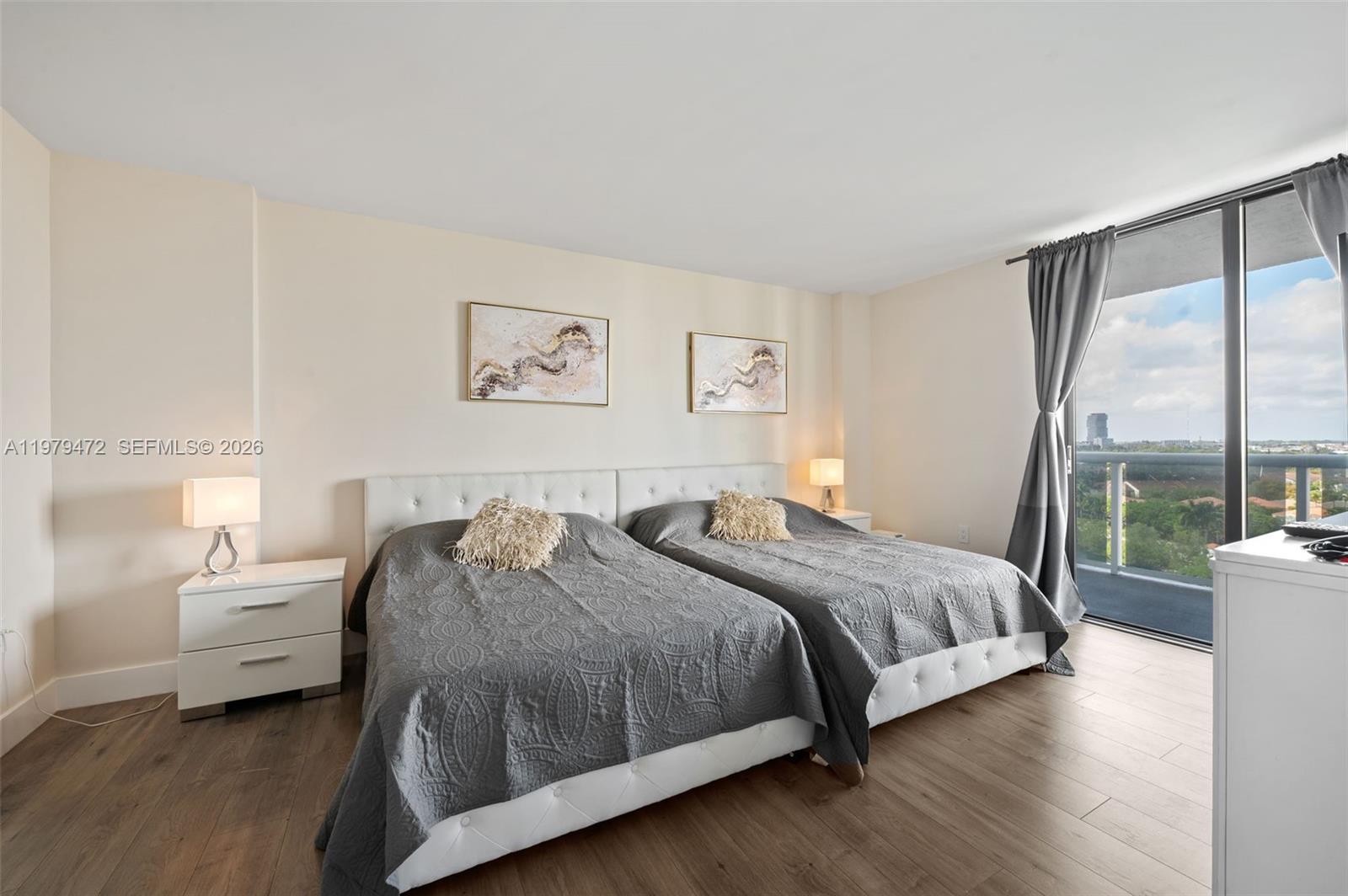 WATERVIEW CONDO - Residential