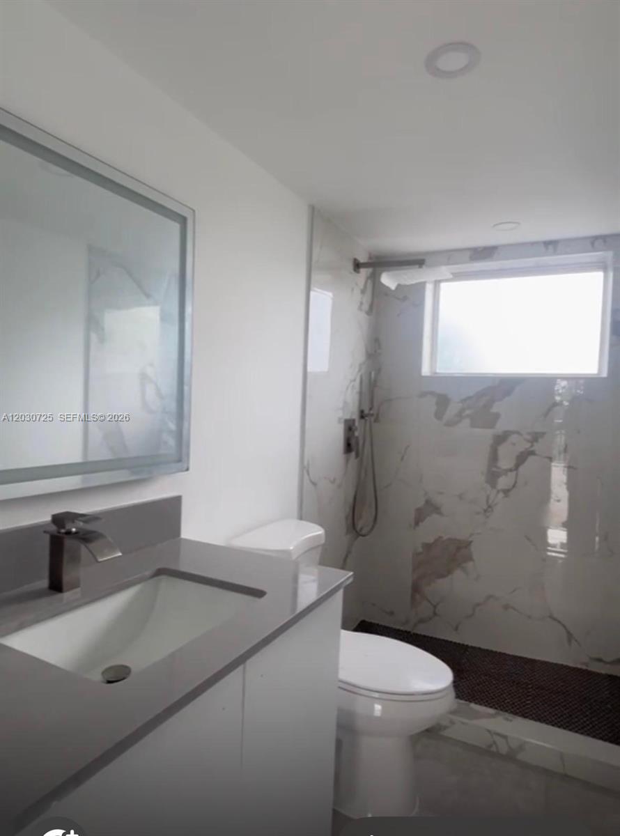 THE BEACH CLUB FONTAINEBL - Residential Lease