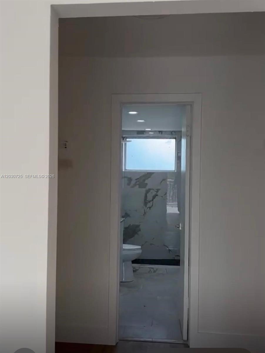 THE BEACH CLUB FONTAINEBL - Residential Lease