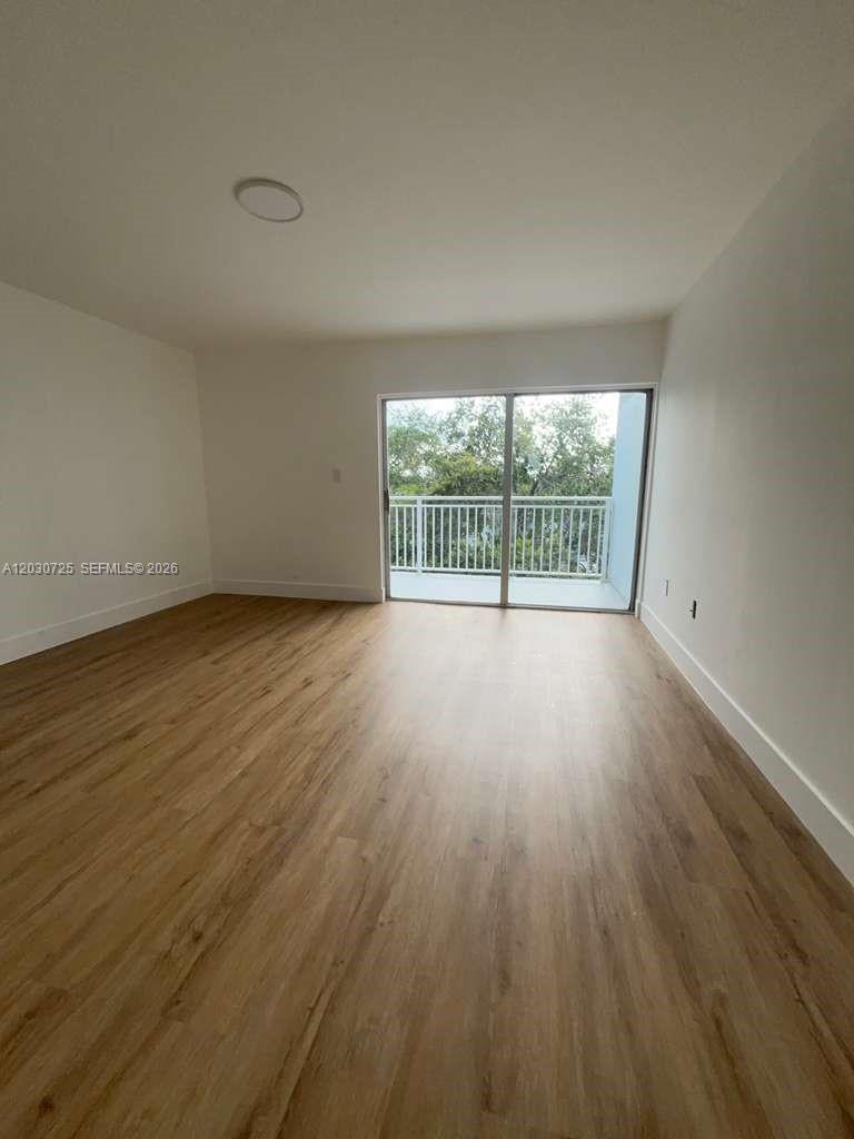 THE BEACH CLUB FONTAINEBL - Residential Lease
