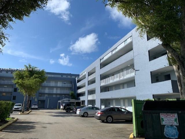 THE BEACH CLUB FONTAINEBL - Residential Lease