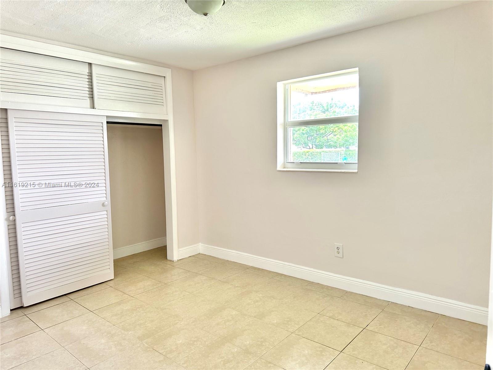 CUTLER GATE - Residential Lease