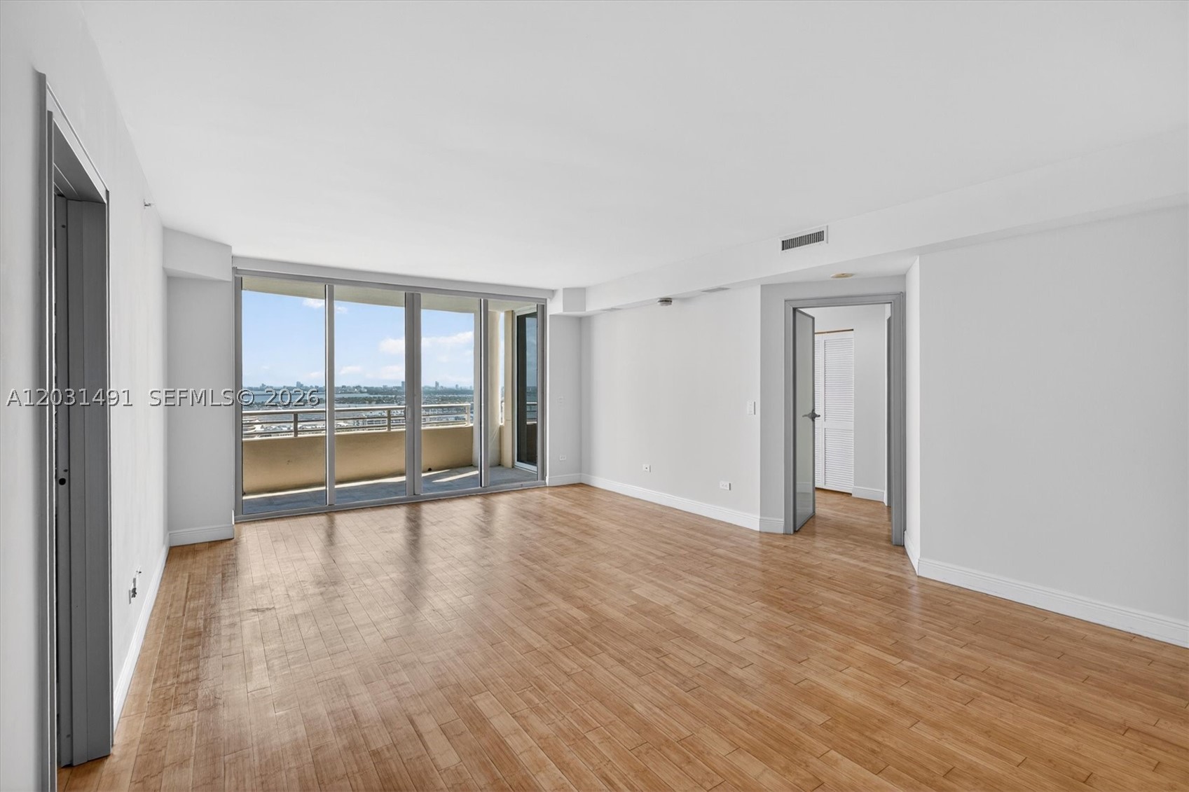 THREE TEQUESTA POINT COND - Residential