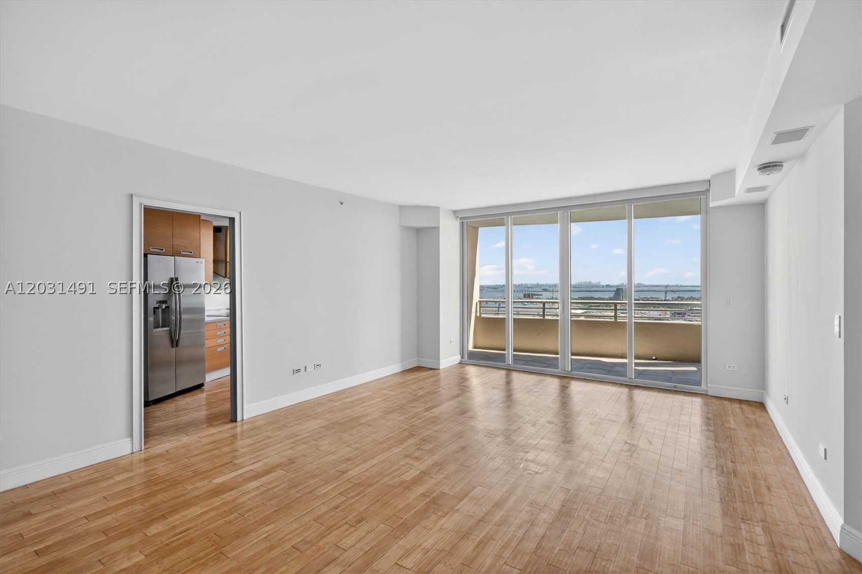 THREE TEQUESTA POINT COND - Residential