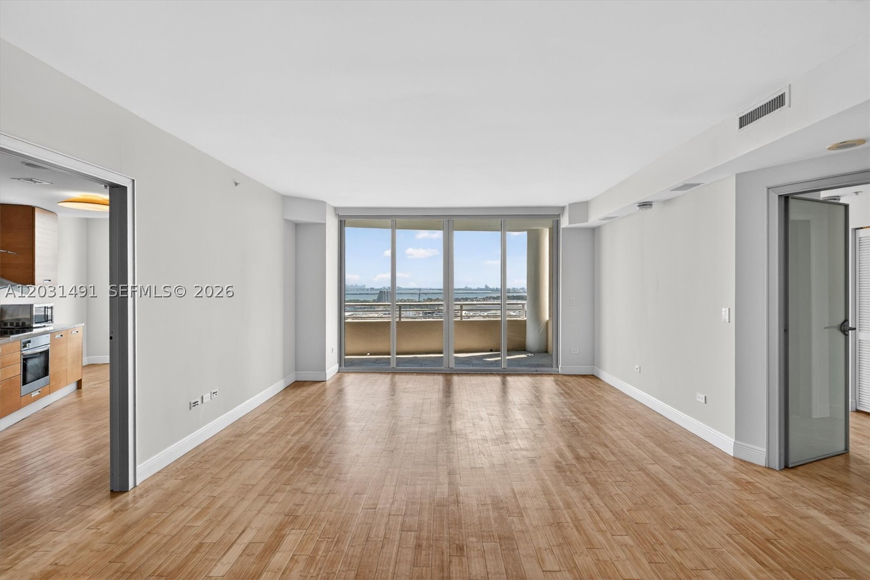 THREE TEQUESTA POINT COND - Residential