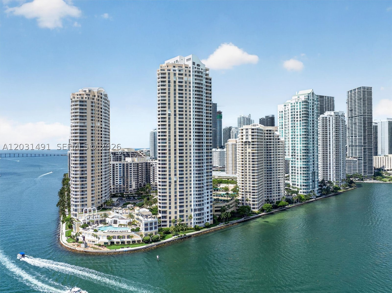 THREE TEQUESTA POINT COND - Residential
