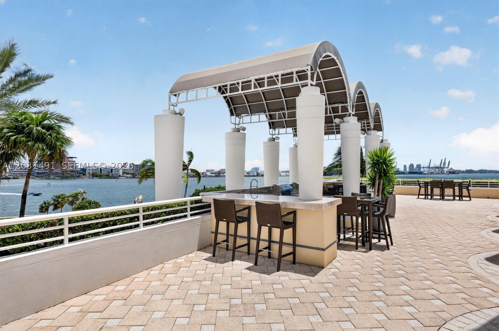 THREE TEQUESTA POINT COND - Residential