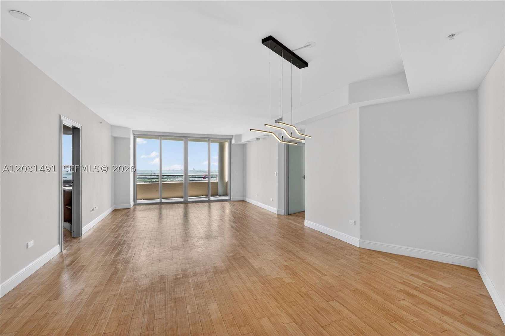 THREE TEQUESTA POINT COND - Residential