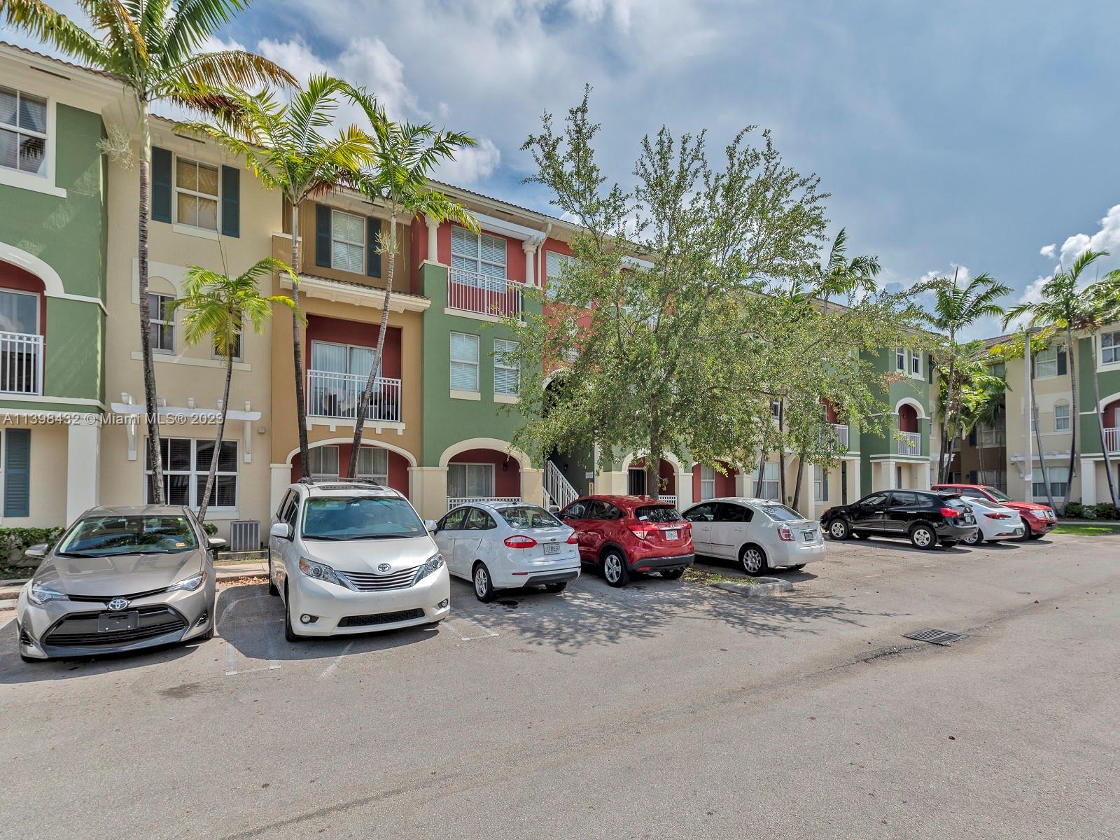 PROMENADE SHORES AT DORAL - Residential Lease