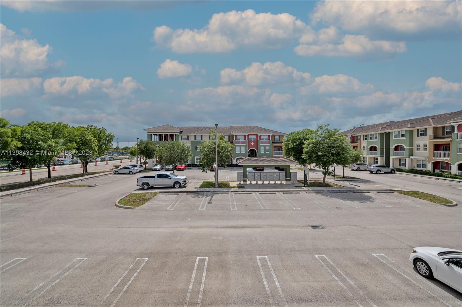 PROMENADE SHORES AT DORAL - Residential Lease
