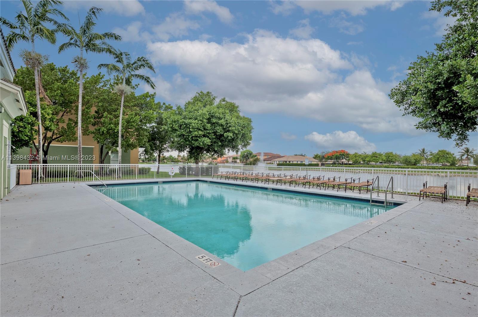 PROMENADE SHORES AT DORAL - Residential Lease