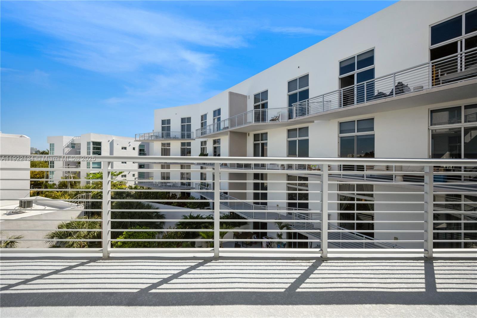 THE MERIDIAN CONDO - Residential