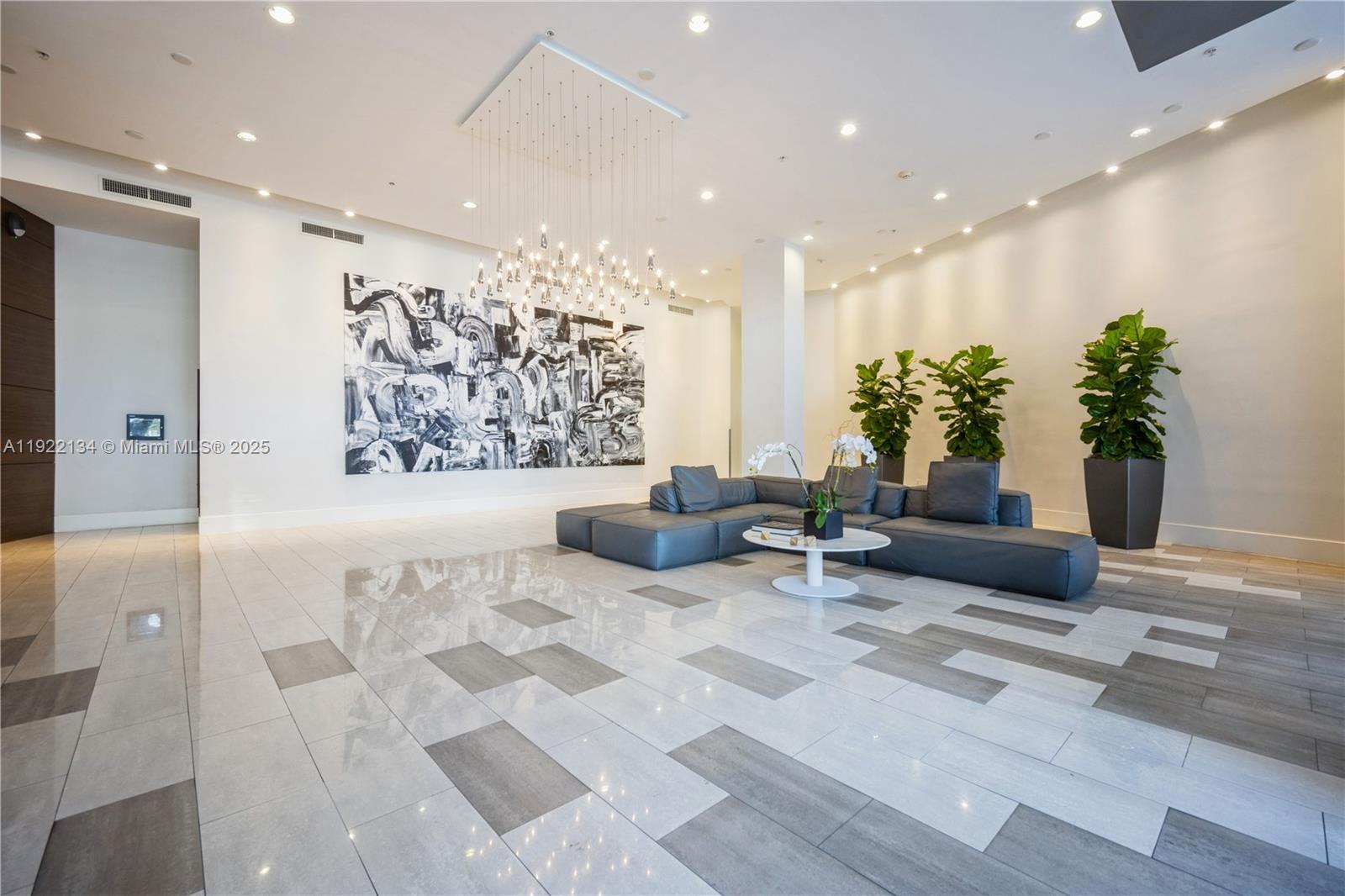 THE MERIDIAN CONDO - Residential