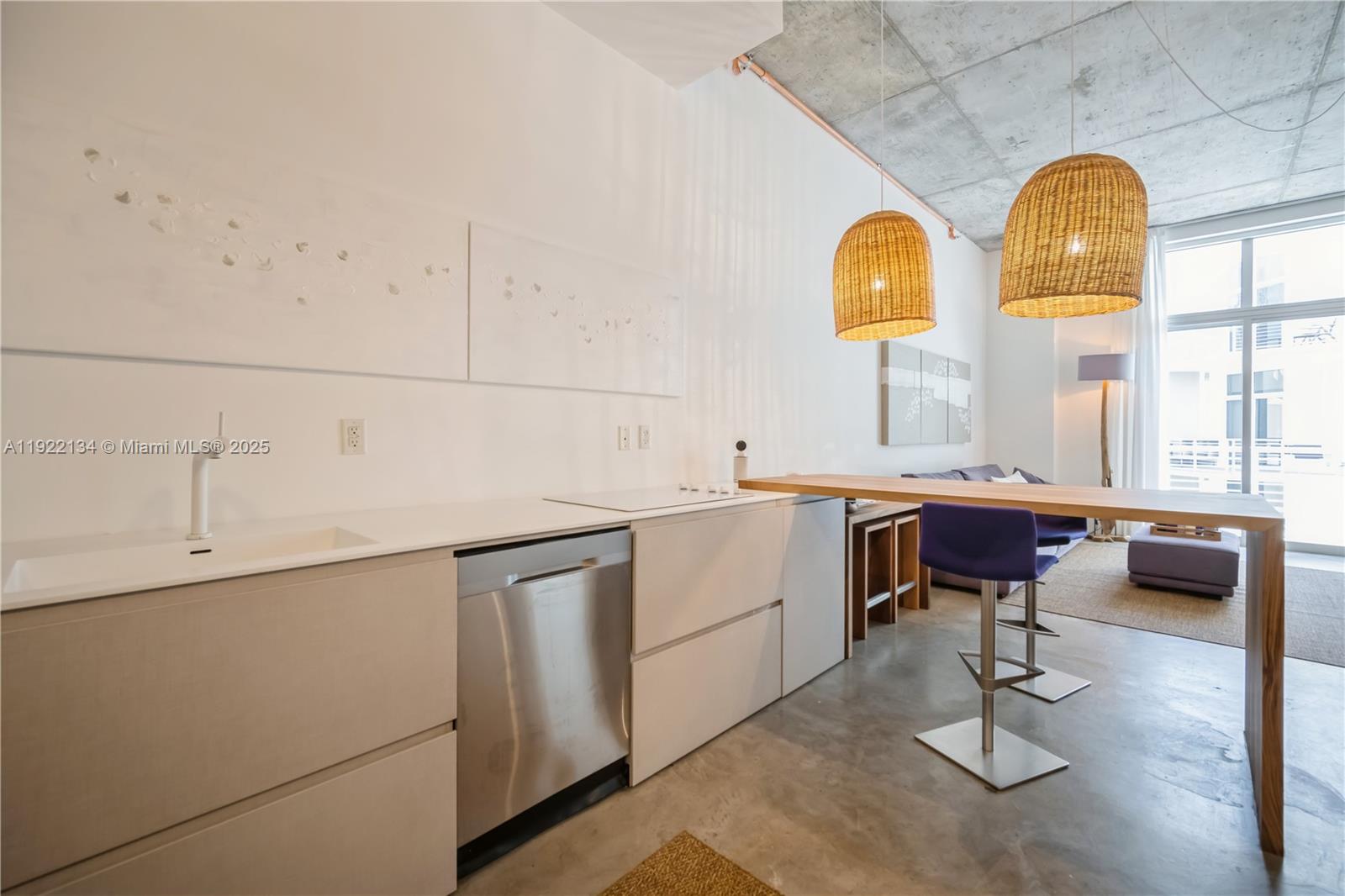THE MERIDIAN CONDO - Residential