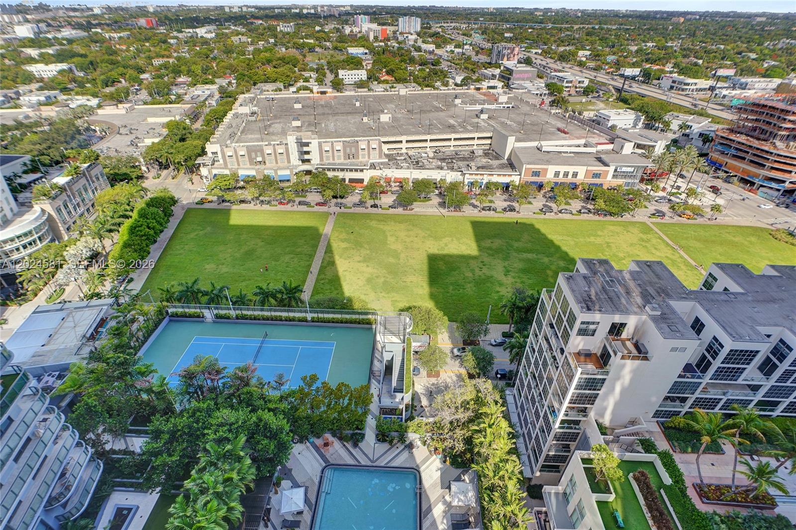 3401 MIDTOWN CONDO - Residential Lease