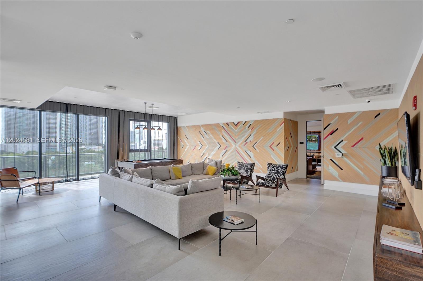 3401 MIDTOWN CONDO - Residential Lease
