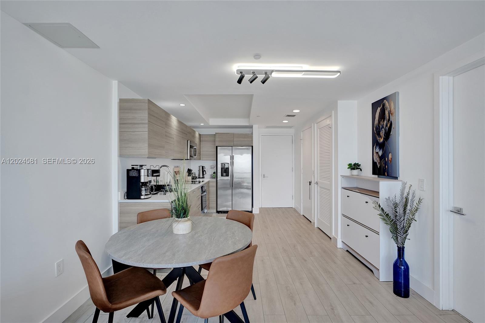 3401 MIDTOWN CONDO - Residential Lease