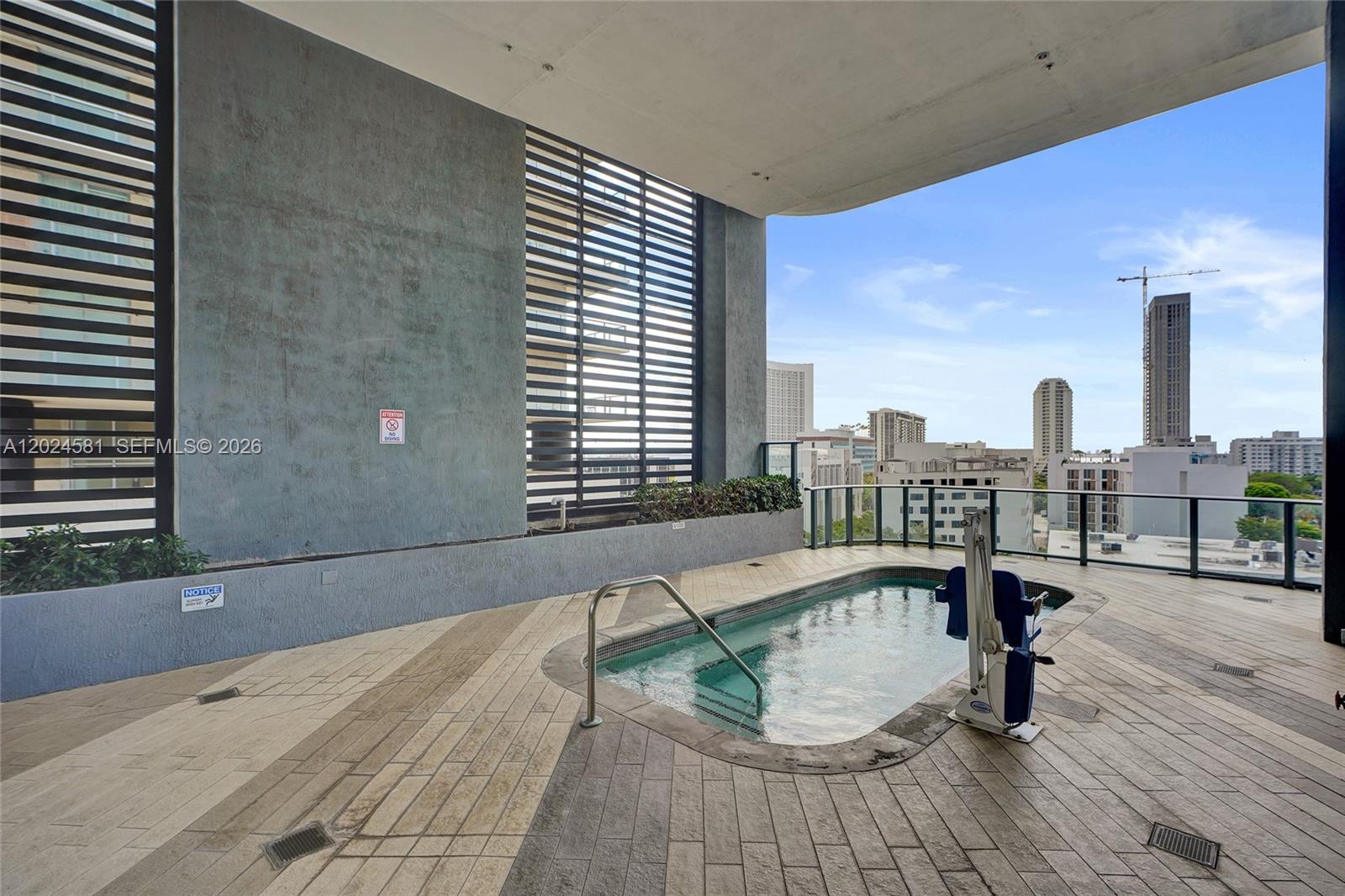 3401 MIDTOWN CONDO - Residential Lease