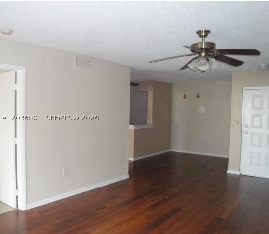 LAKEVIEW CLUB CONDO - Residential Lease