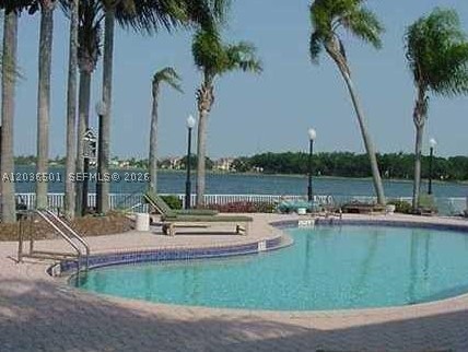 LAKEVIEW CLUB CONDO - Residential Lease