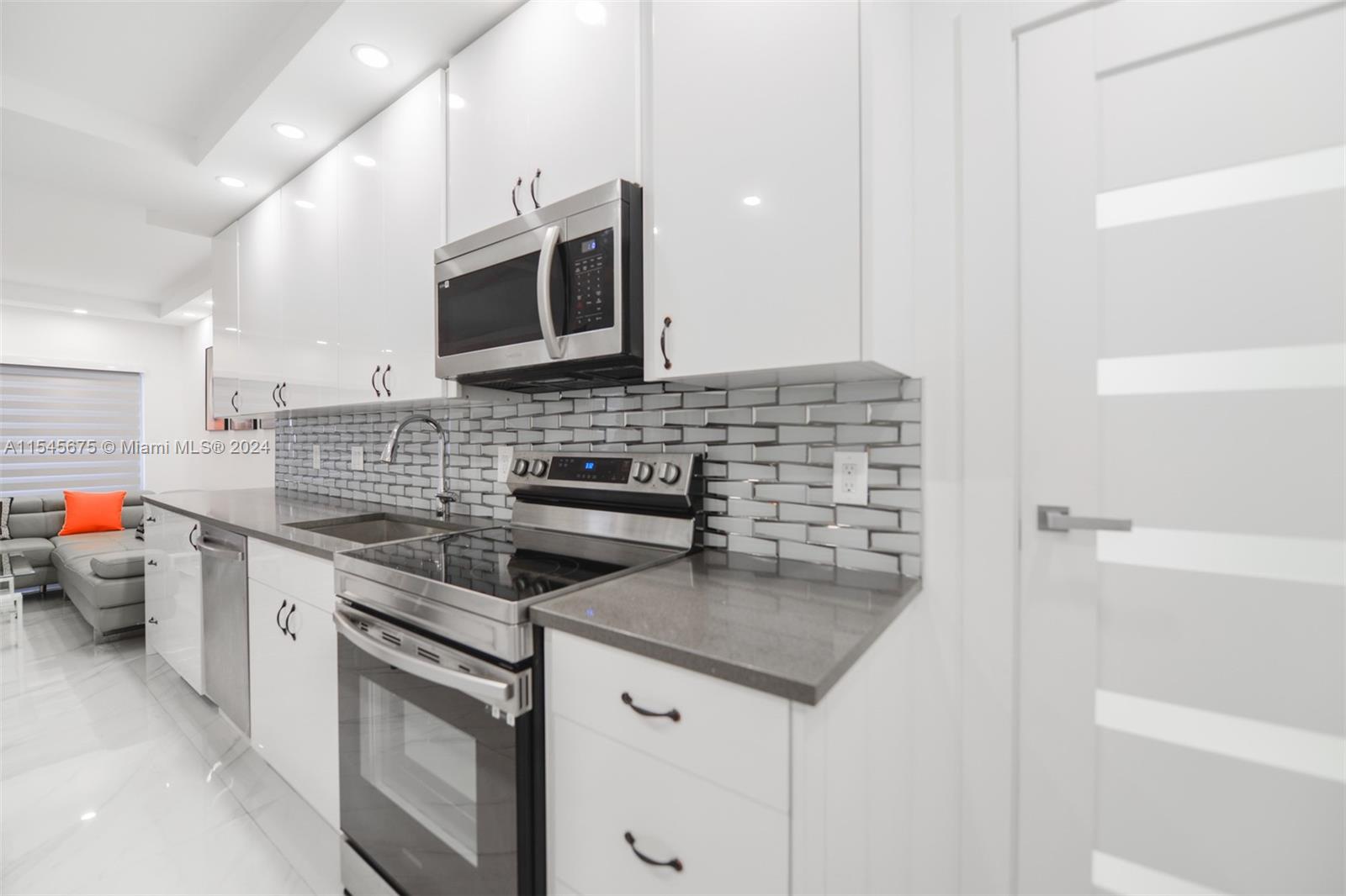 HEMISPHERES CONDO - Residential