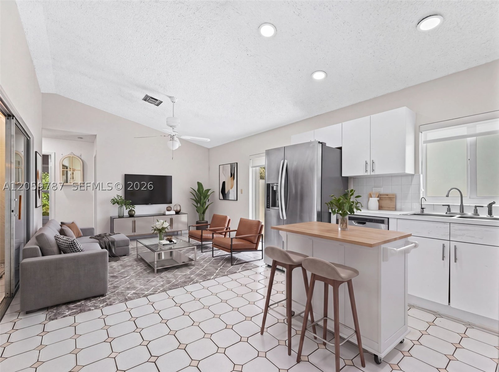WEITZER SHAUNA MEADOWS SE - Residential