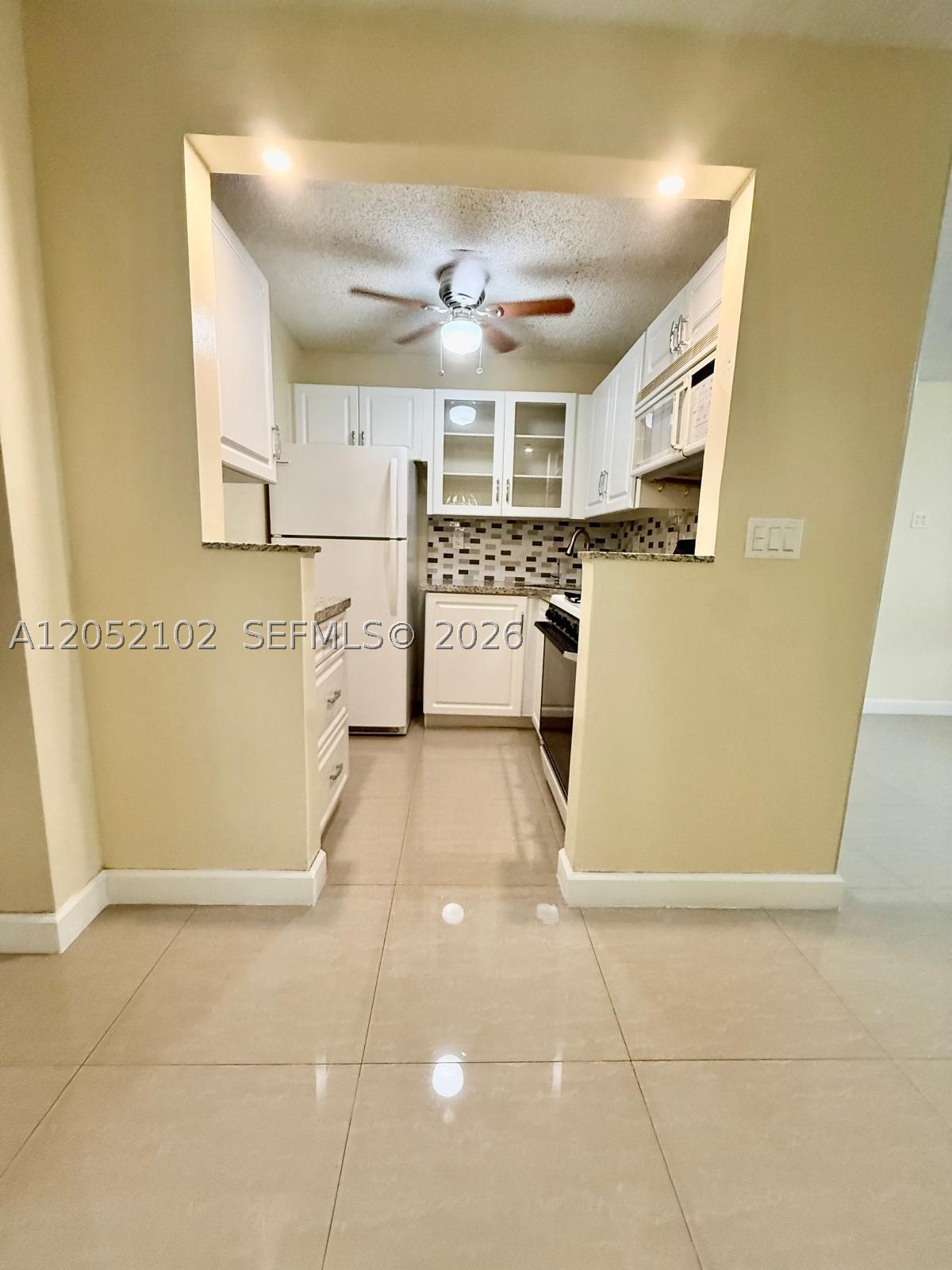 RO-MONT SOUTH GREEN CONDO - Residential Lease