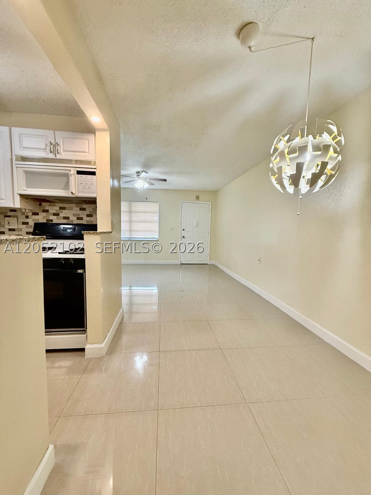 RO-MONT SOUTH GREEN CONDO - Residential Lease