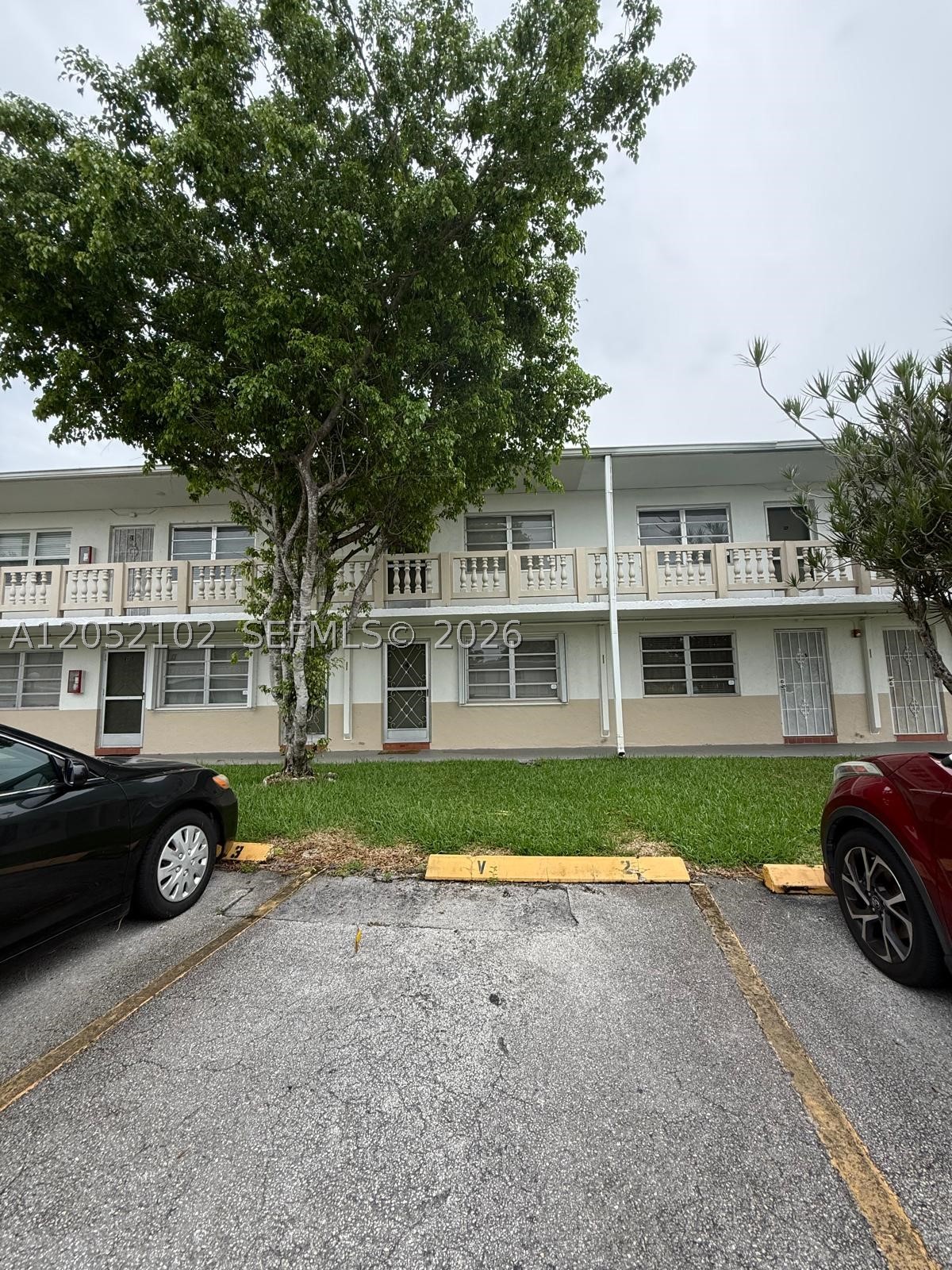 RO-MONT SOUTH GREEN CONDO - Residential Lease