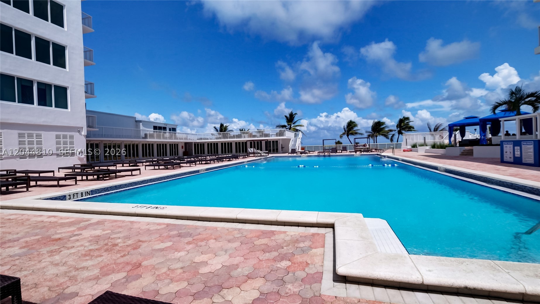 THE CARRIAGE HOUSE CONDO - Residential Lease