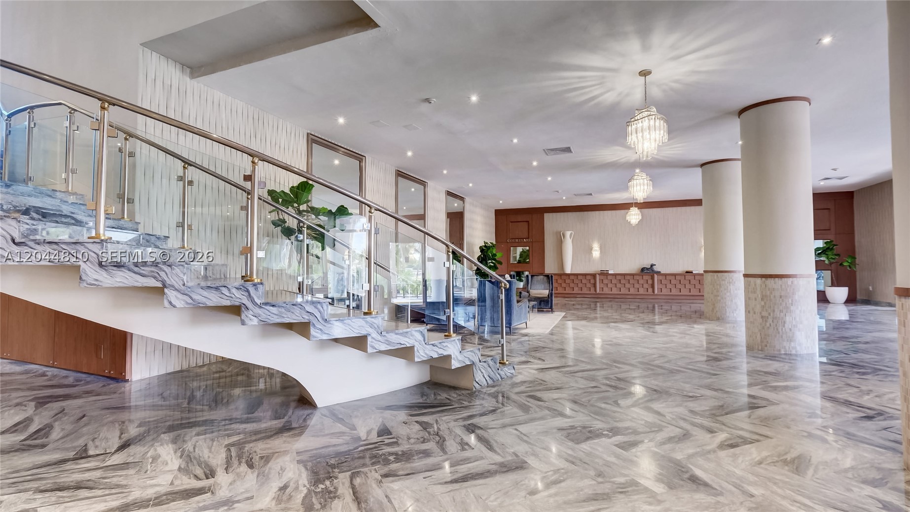 THE CARRIAGE HOUSE CONDO - Residential Lease