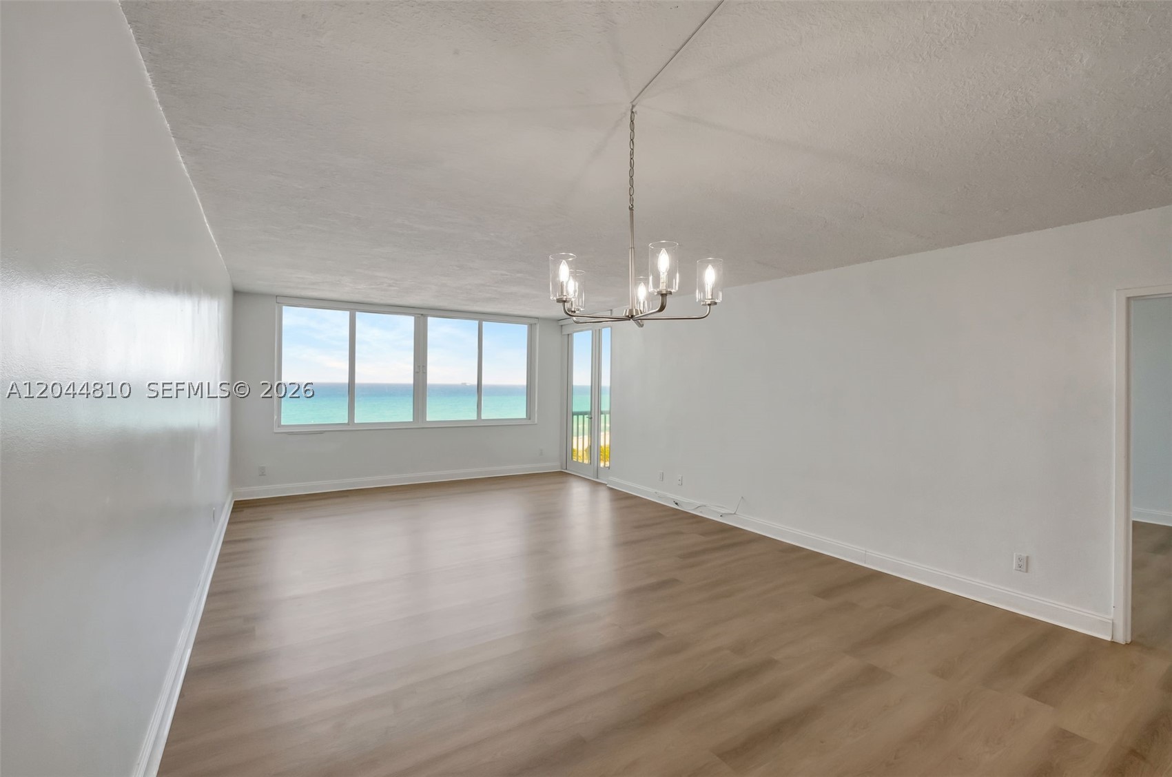 THE CARRIAGE HOUSE CONDO - Residential Lease