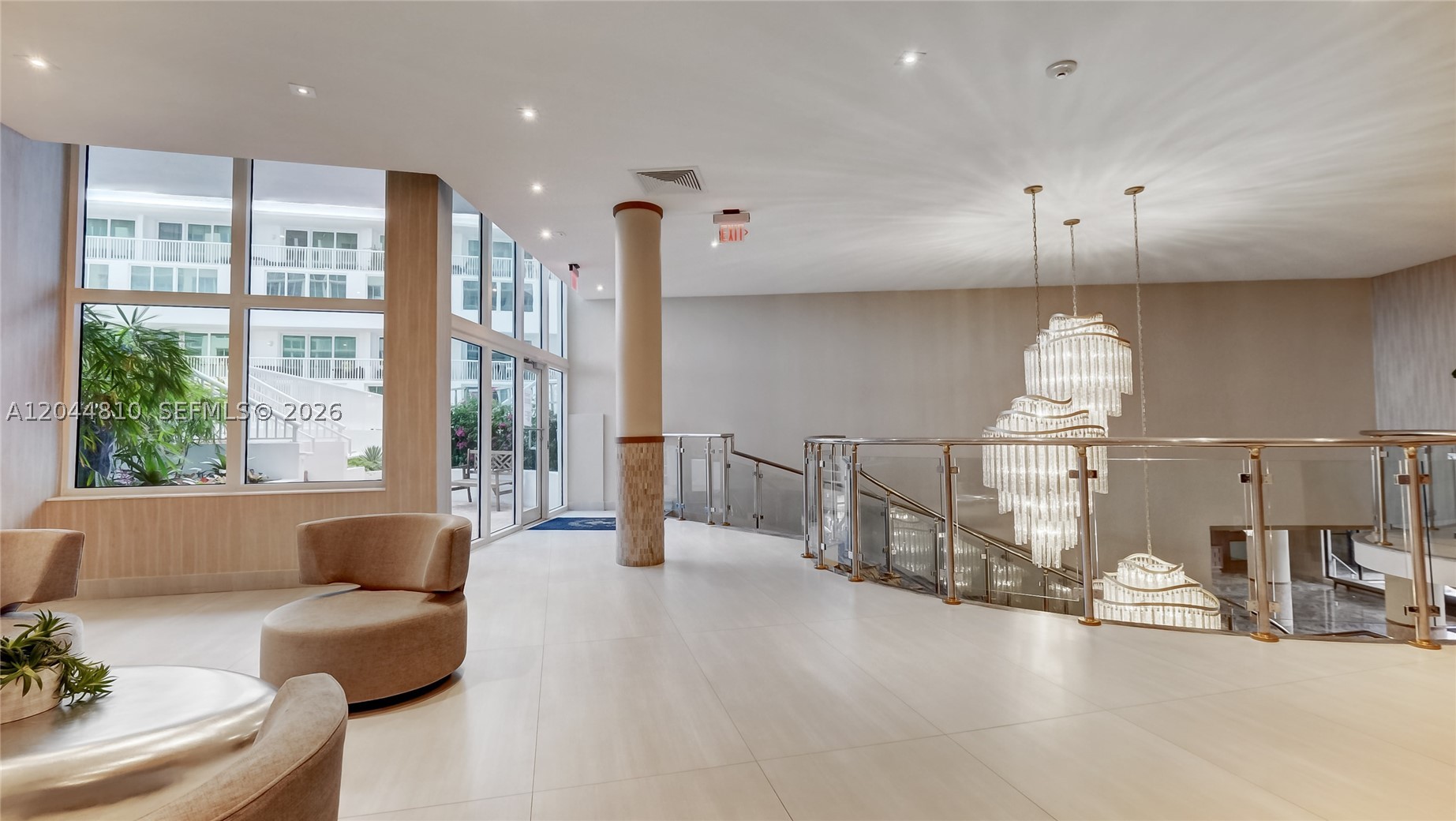 THE CARRIAGE HOUSE CONDO - Residential Lease