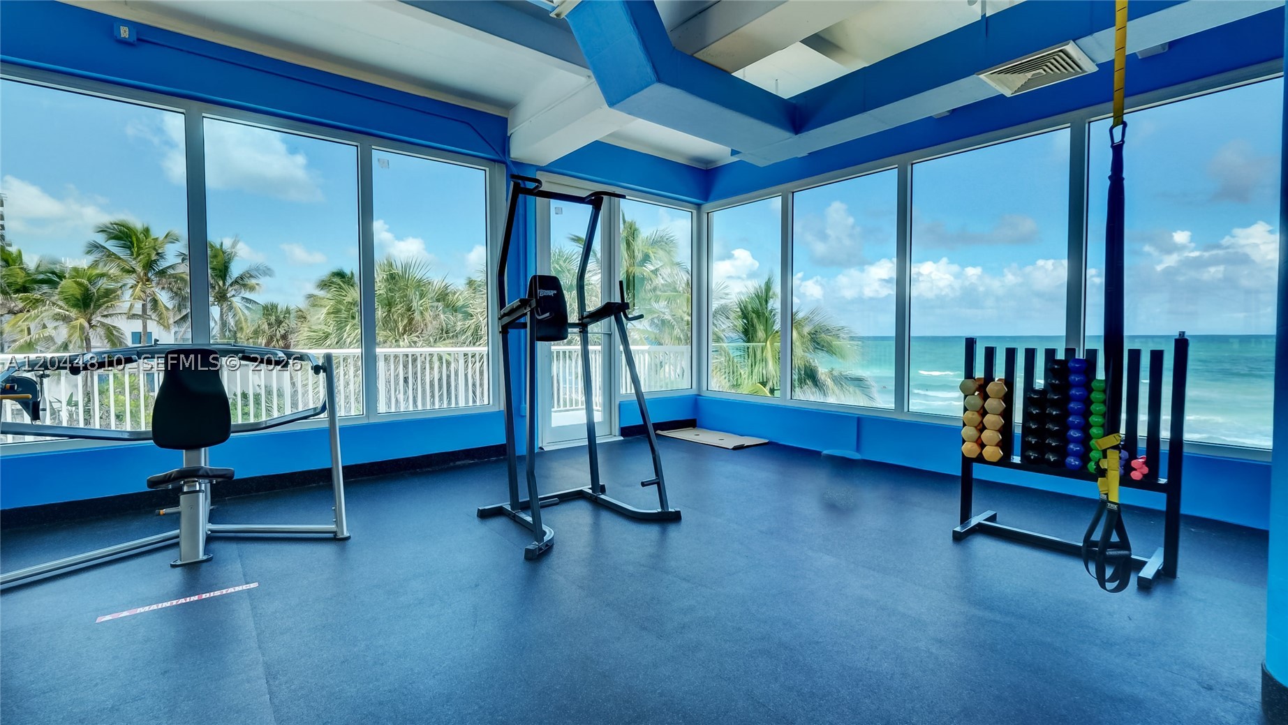 THE CARRIAGE HOUSE CONDO - Residential Lease