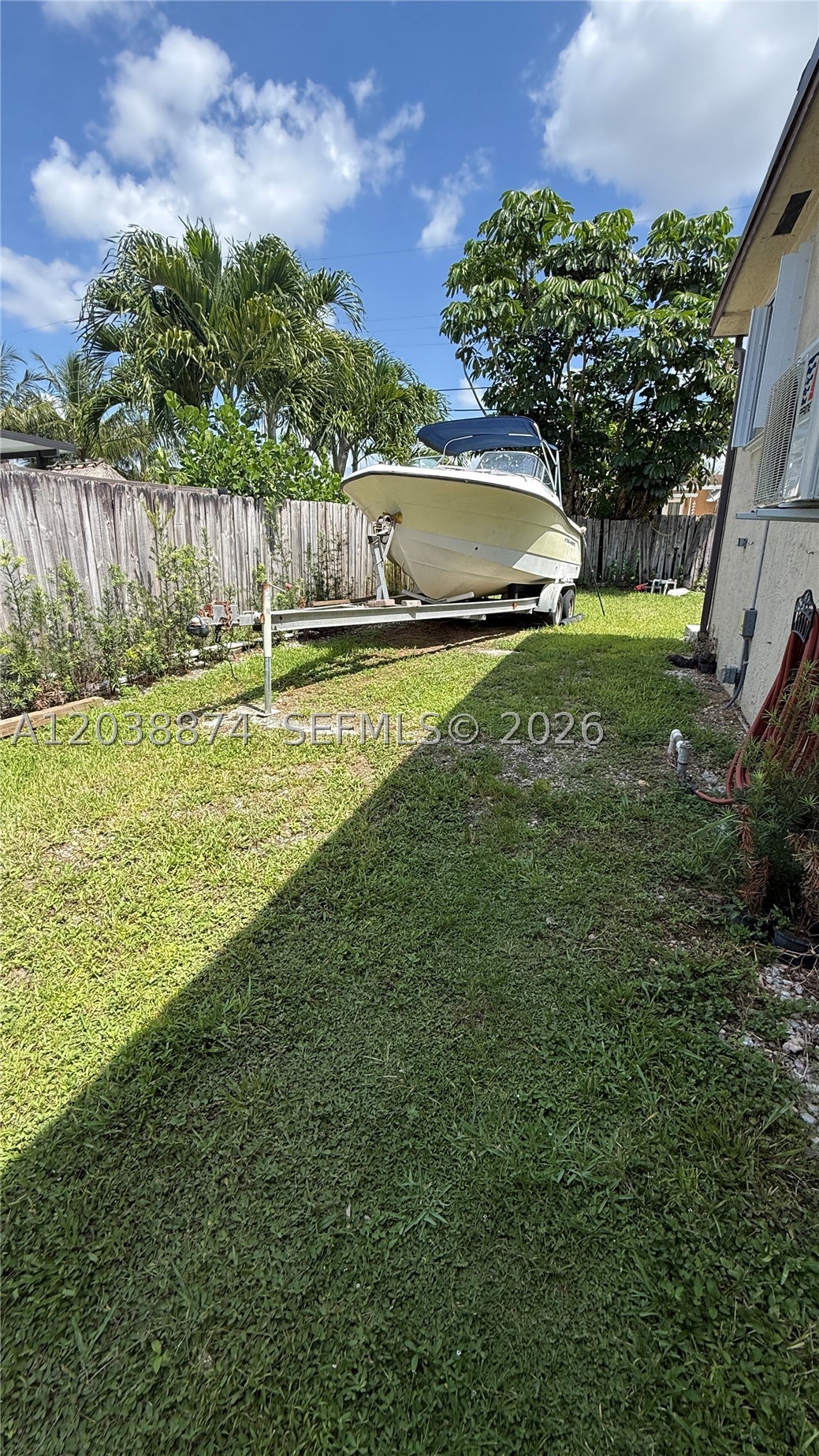 CORAL WAY VILLAGE SEC A P - Residential Lease