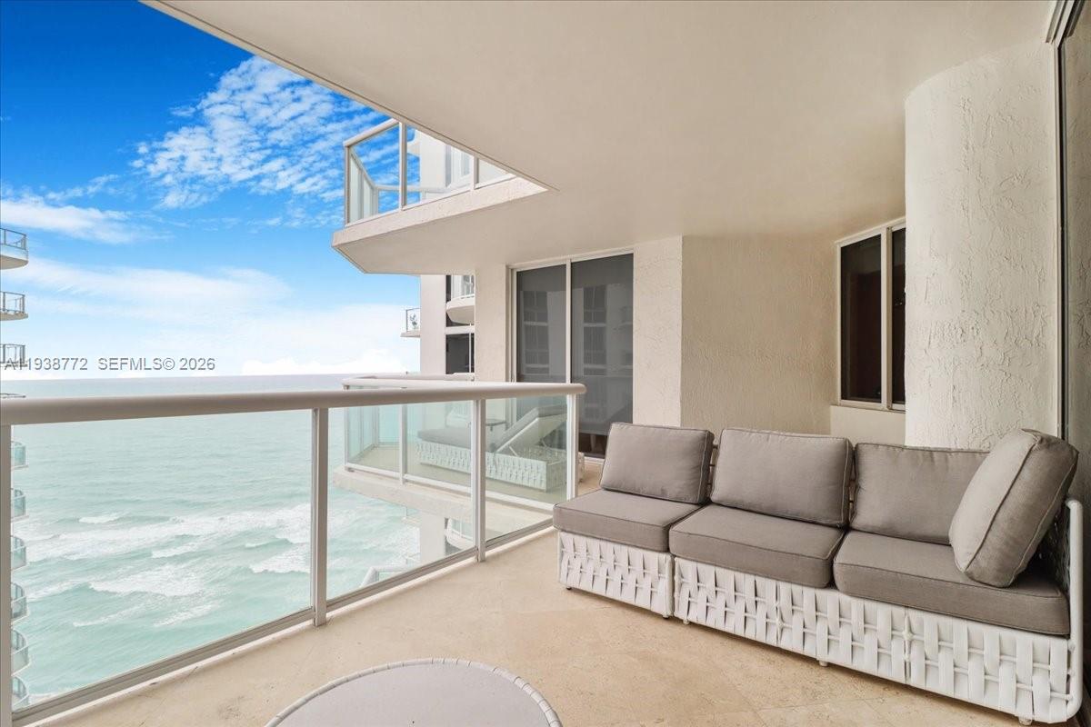 MILLENNIUM CONDO - Residential