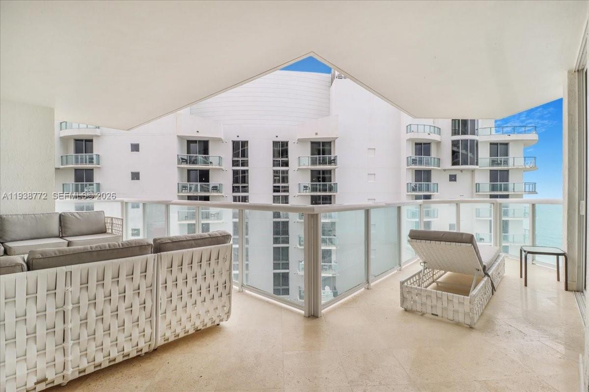 MILLENNIUM CONDO - Residential