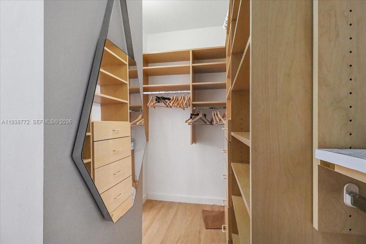 MILLENNIUM CONDO - Residential