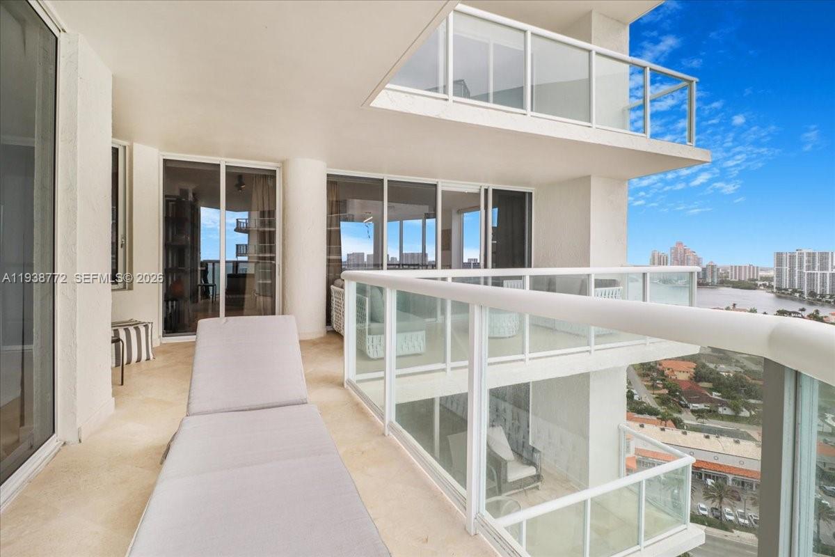 MILLENNIUM CONDO - Residential