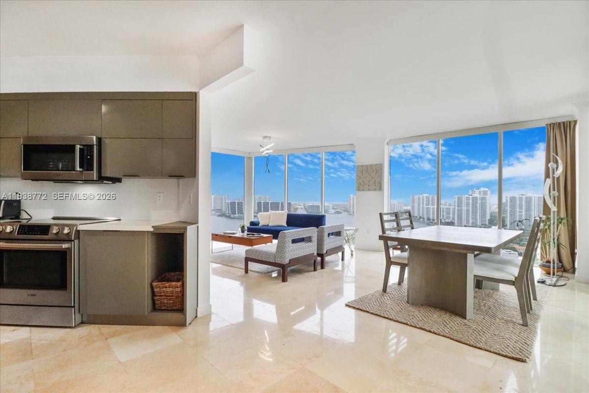 MILLENNIUM CONDO - Residential