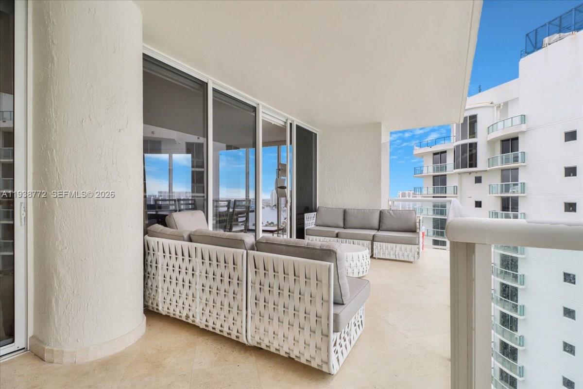 MILLENNIUM CONDO - Residential