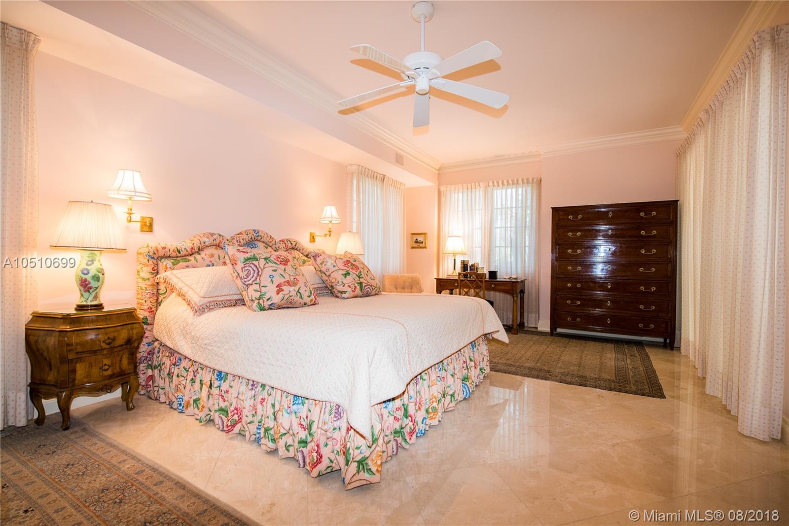 OCEANSIDE FISHER ISL COND - Residential