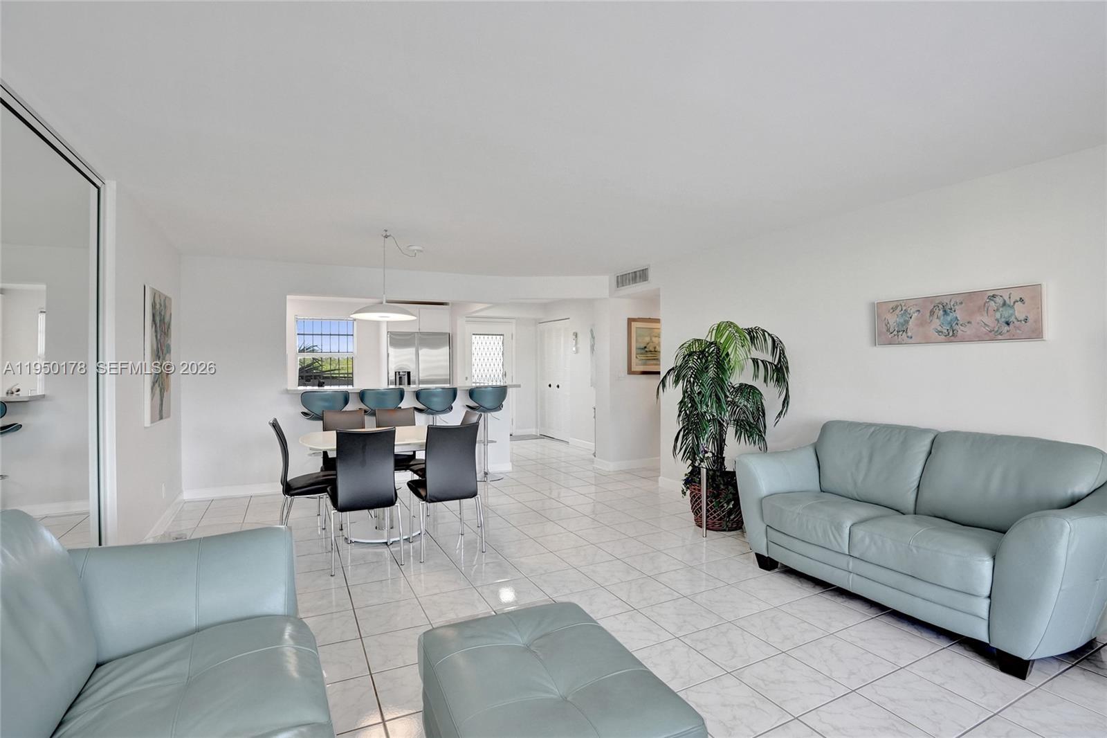 MEADOWBROOK LAKES VIEW CO - Residential