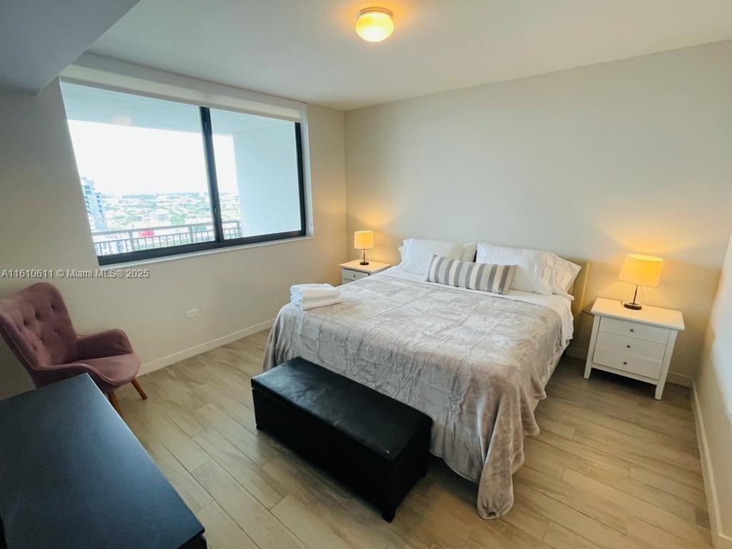 NINE AT MARY BRICKELL - Residential