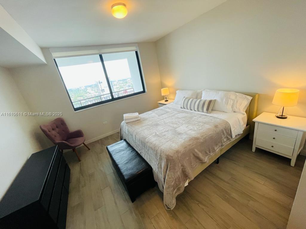 NINE AT MARY BRICKELL - Residential