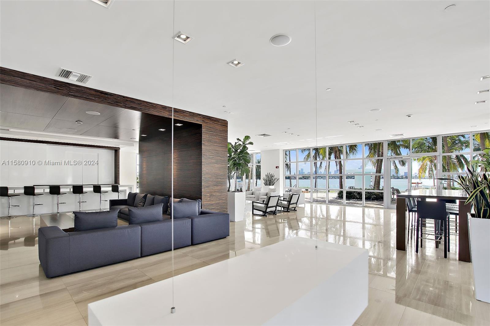 THE WAVERLY AT SOUTH BEAC - Residential