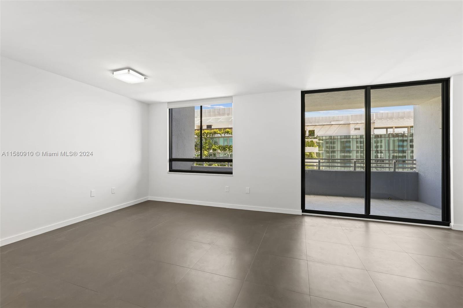 THE WAVERLY AT SOUTH BEAC - Residential