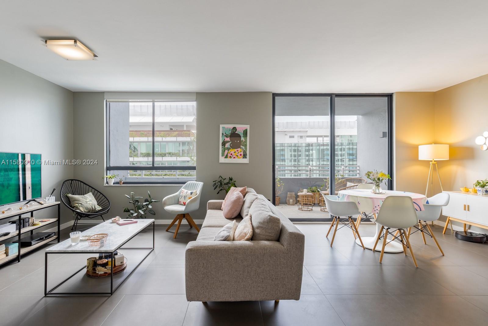 THE WAVERLY AT SOUTH BEAC - Residential