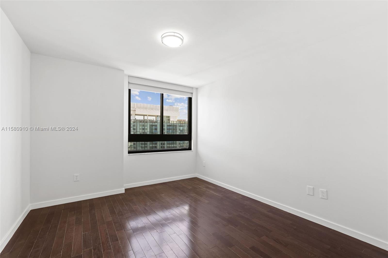 THE WAVERLY AT SOUTH BEAC - Residential